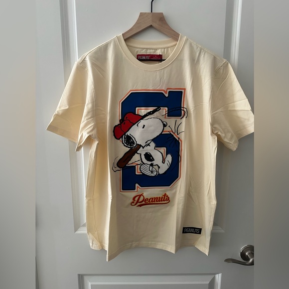 Peanuts T Shirt Cream Size Large Brand New - Picture 6 of 10